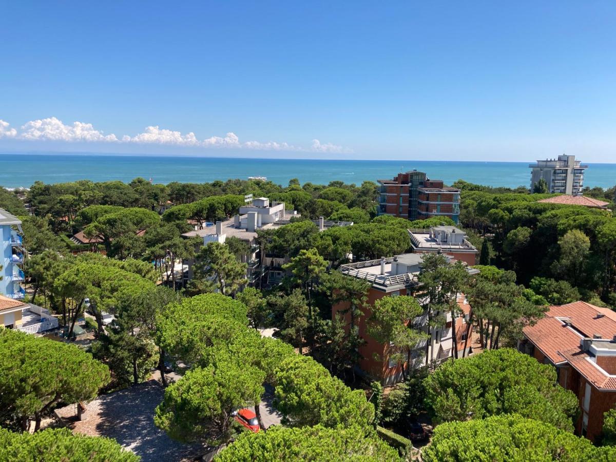 Penthouse Bellavista Appartement Lignano Sabbiadoro Buitenkant foto