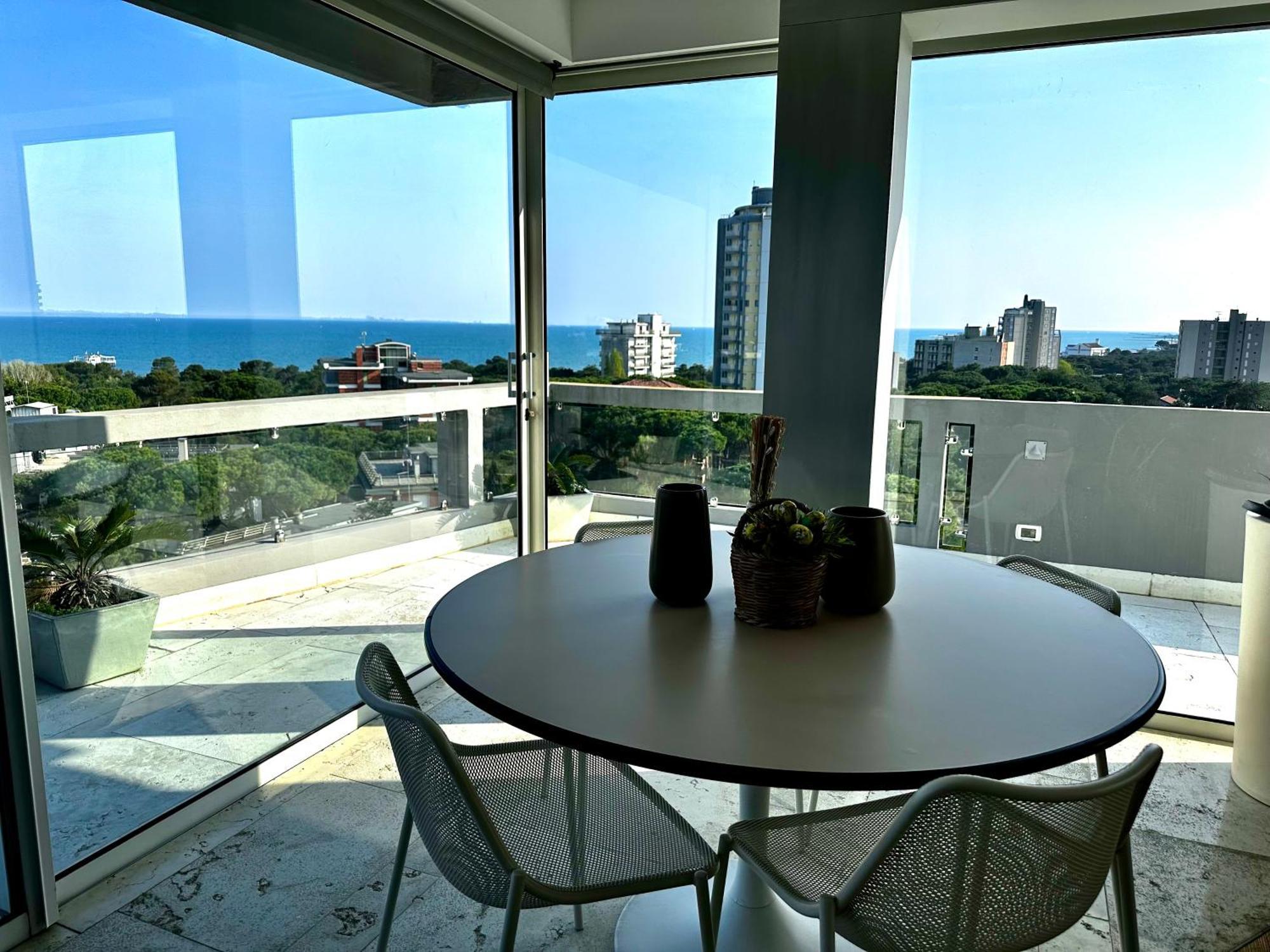 Penthouse Bellavista Appartement Lignano Sabbiadoro Buitenkant foto
