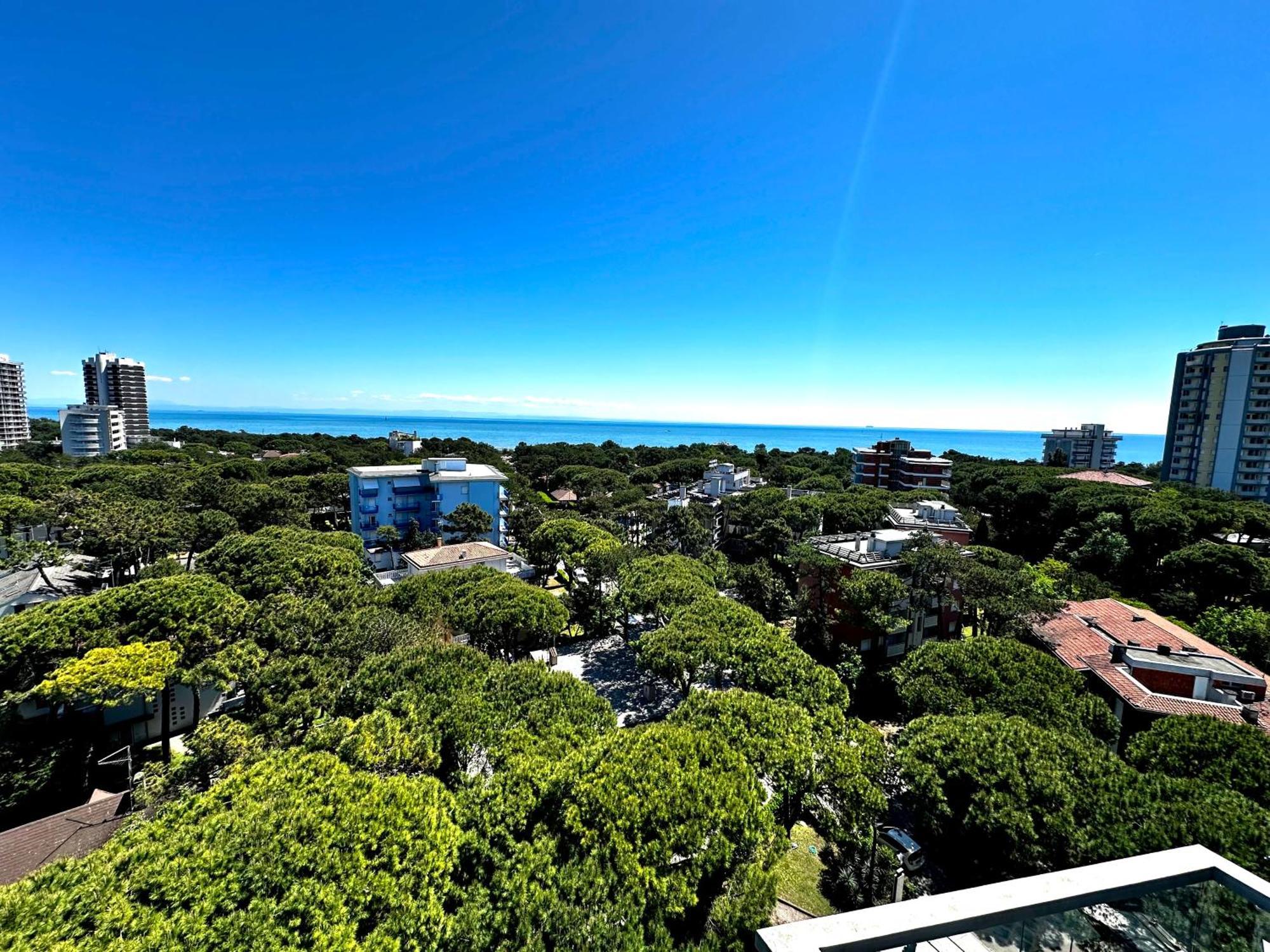 Penthouse Bellavista Appartement Lignano Sabbiadoro Buitenkant foto
